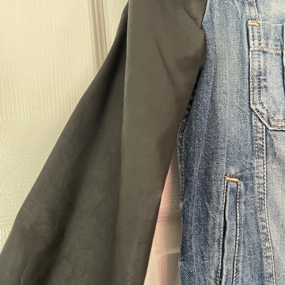 Express Jean Jacket - Picture 3 of 5